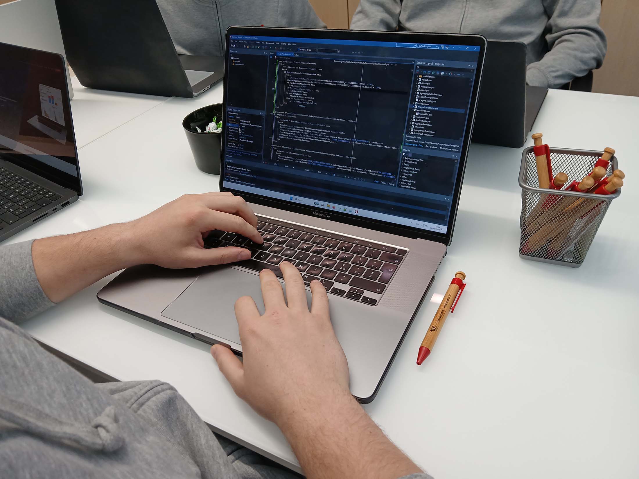 assistenza software e hardware vm vivion